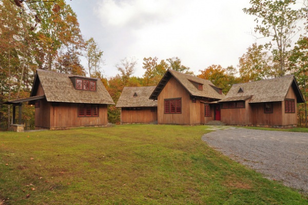 Rustic Exterior by Dungan Nequette Architects