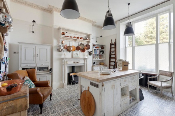 How to Plan a Quintessentially English Country Kitchen