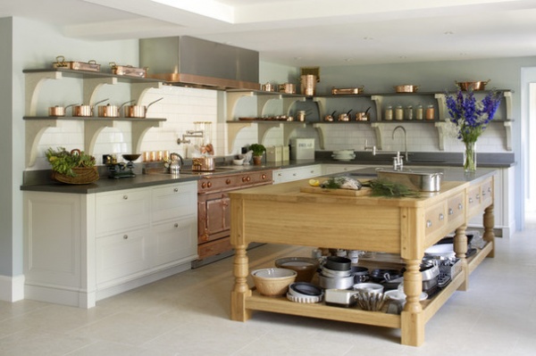 How to Plan a Quintessentially English Country Kitchen