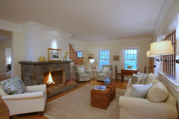 Traditional Living Room by Peter McDonald Architect