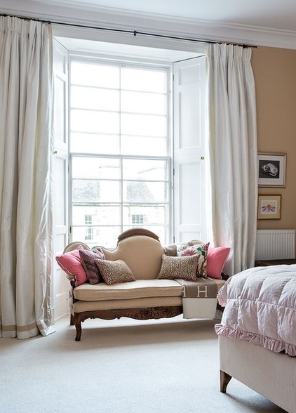 Bedroom by Jessica Buckley Interiors