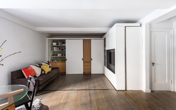 Houzz Tour: Watch a Sliding Wall Turn a Living Space Into 5 Rooms