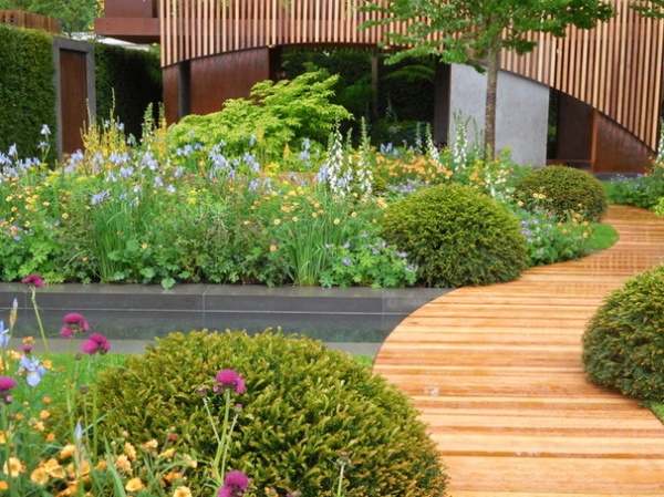 Farmhouse Landscape Chelsea Flower Show 2015 - The Homebase Urban Retreat Garden