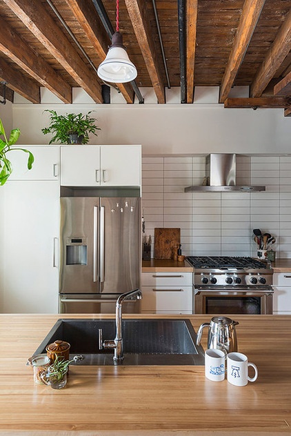 Houzz Tour: Pickle Factory Now an Energy-Wise Live-Work Space