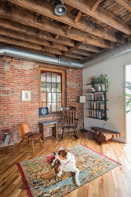 Industrial Family Room by Bright Common Architecture & Design