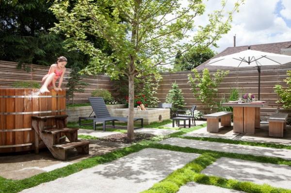 Backyard Ideas: Japanese Garden Style and the Scent of Mint