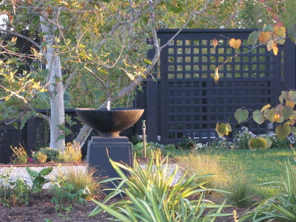 See How to Turn a Small Outdoor Room Into a Peaceful Retreat