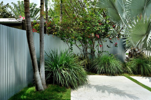 Humble Corrugated Metal Brings Modern Style to the Garden