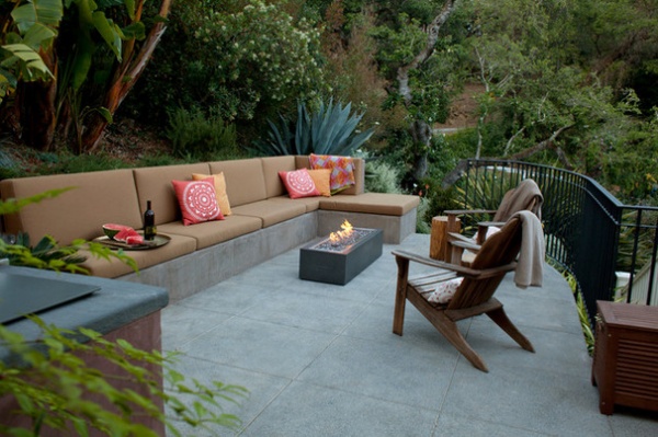 Contemporary Patio by Pedersen Associates