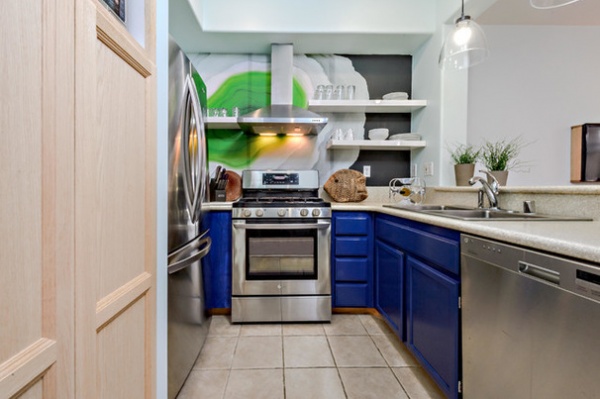 Contemporary Kitchen by CC Gilmore Interiors