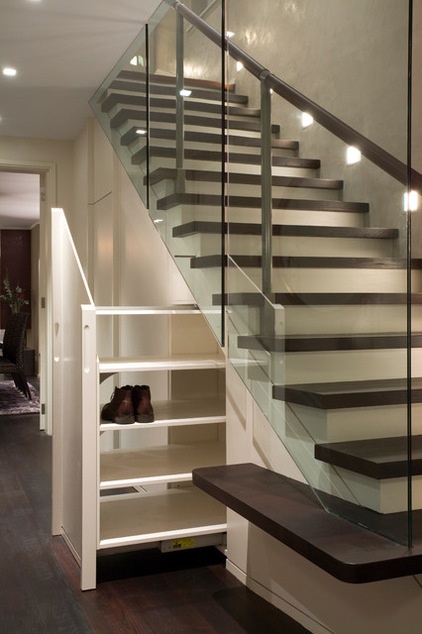 Contemporary Staircase by Studio Mark Ruthven