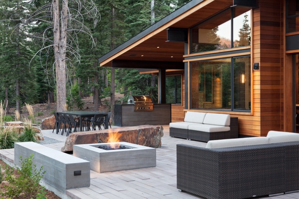 Contemporary Patio by Ward-Young Architecture & Planning - Truckee, CA