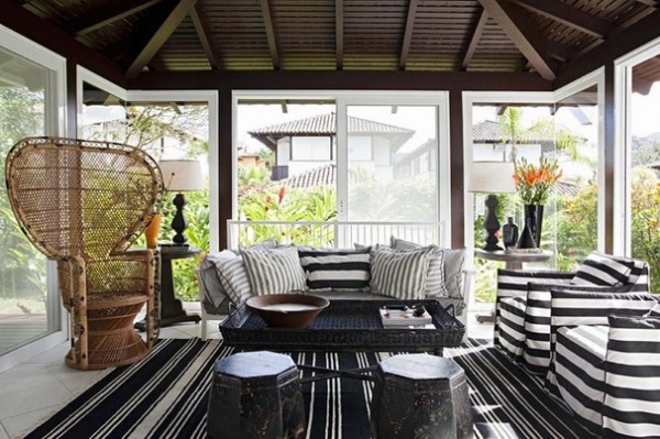 Contemporary Sunroom by Marcelo Brito & Pedro Potaris