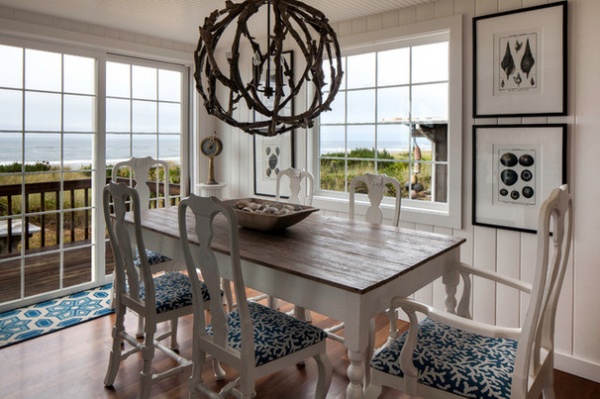 Beach Style Dining Room by Hyde Evans Design