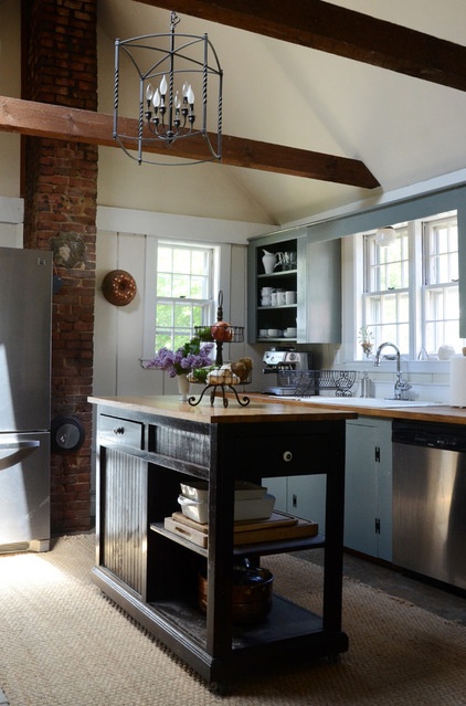 Farmhouse Kitchen by Faith Towers Media