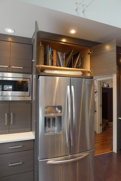 Contemporary Kitchen by Susan Brook Interiors