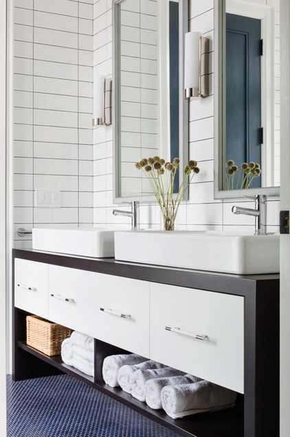 Contemporary Bathroom by Lischkoff Design Planning