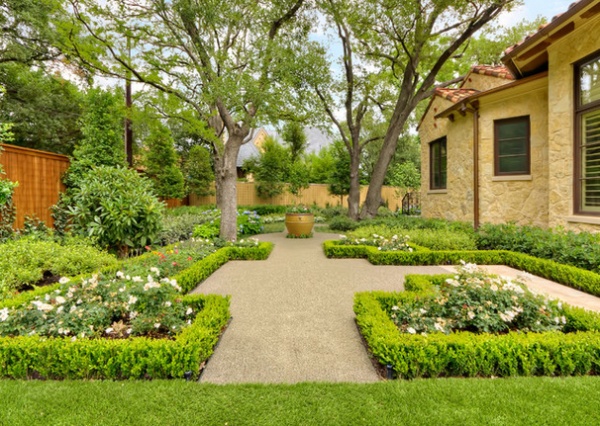 Mediterranean Landscape by Harold Leidner Landscape Architects