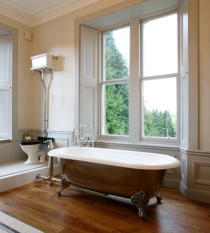 Room of the Day: Space and Stunning Views in a Luxe Scottish Bath