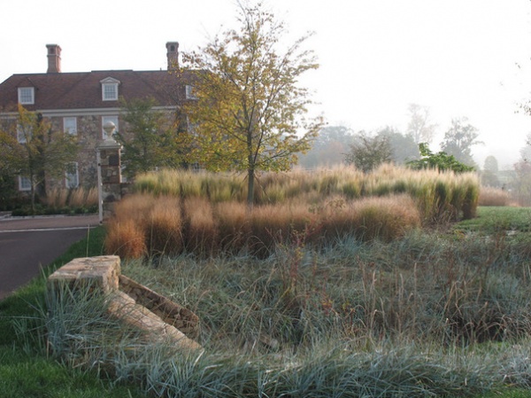 Traditional Landscape by jonathan alderson landscape architects, inc.