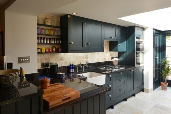 Houzz Tour: Careful Renovation of a 17th-Century English Cottage