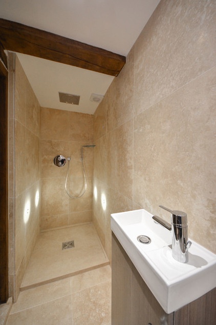 Rustic Bathroom by MillChris Developments Ltd