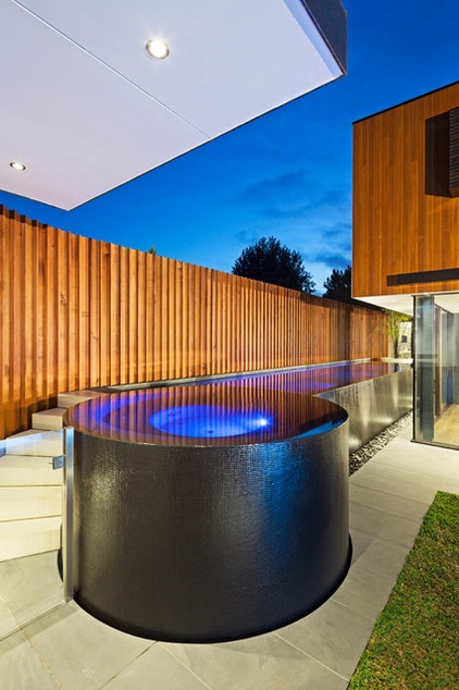 We Can Dream: 7 Things to Consider Before Investing in an Outdoor Spa