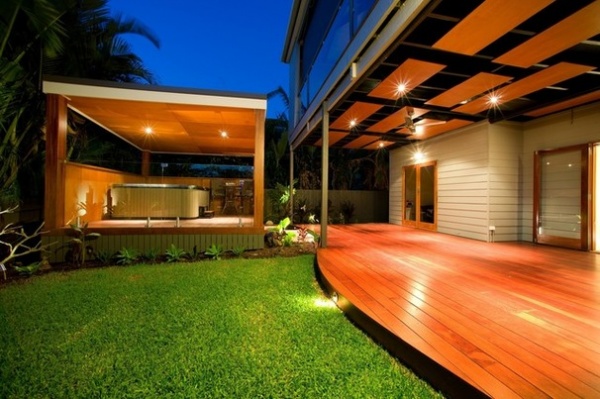 Tropical Landscape by Utopia Landscape Design