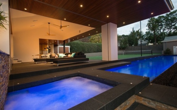 Modern Pool by Swimming Pool & Spa Association of SA (SPASA SA)