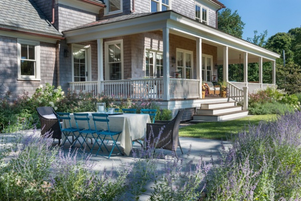 Beach Style Patio by Taste Design Inc