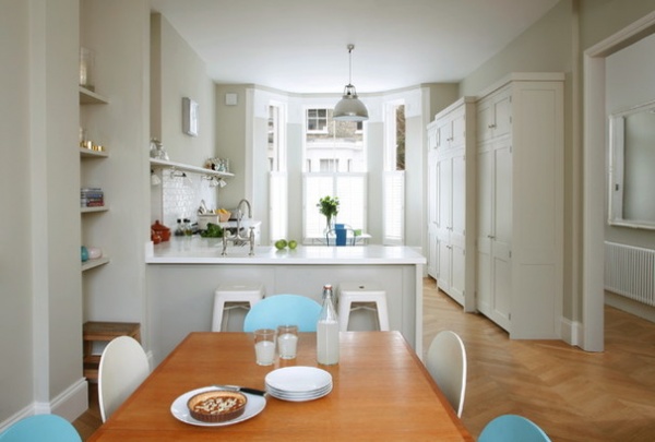 Clean Lines and Soft Colors in a South London Kitchen