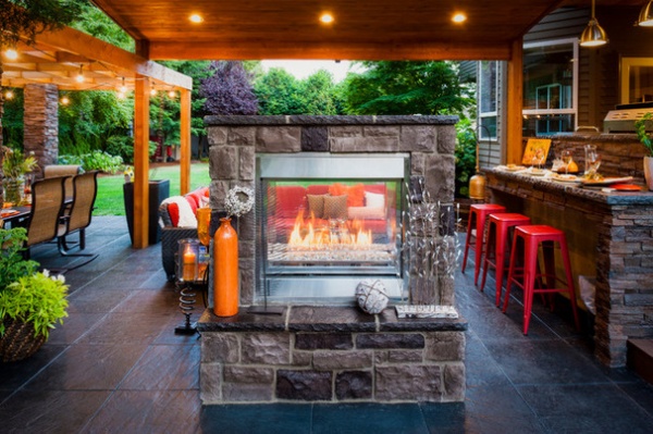 Outdoor Room of the Day: This Patio Cooks, Even in the Rain