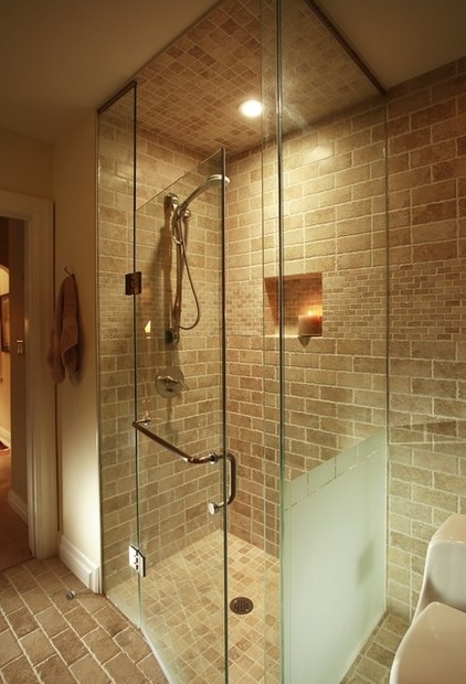 Use the Ruggedness of Brick to Warm Up Your Bath