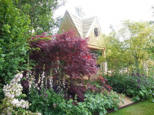 English Country Garden With Its Own Writer’s Cabin