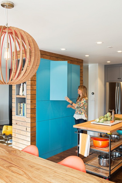 Houzz Tour: Industrial Flavor and Playful Touches in a 1980s Home