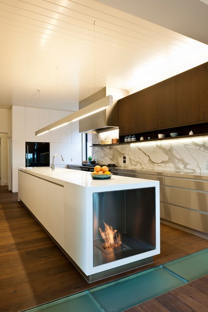 Contemporary Kitchen by EcoModern Design