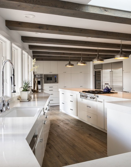 How to Get Your Kitchen Island Lighting Right