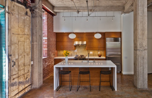 Industrial Kitchen by AlterECO,inc