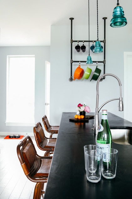 Houzz Tour: A Crafty, Custom and Cool Look for a Maine Condo