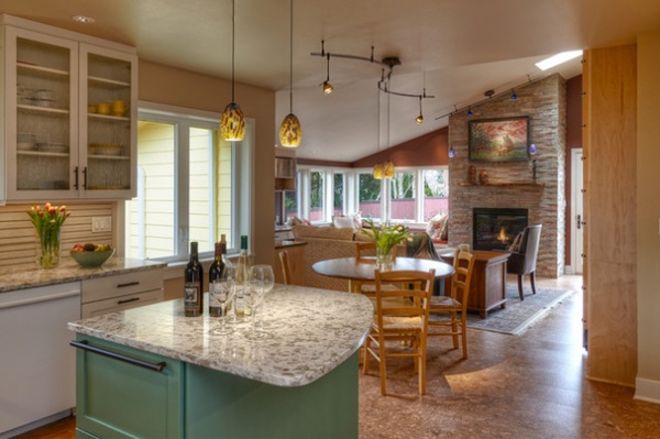 Houzz Tour:  Happiness Reigns in a Seattle Home