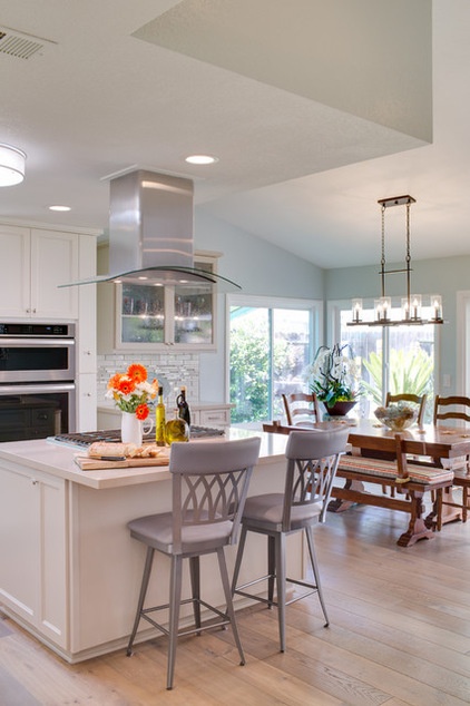 Beach Style Kitchen by Karen Cole Designs