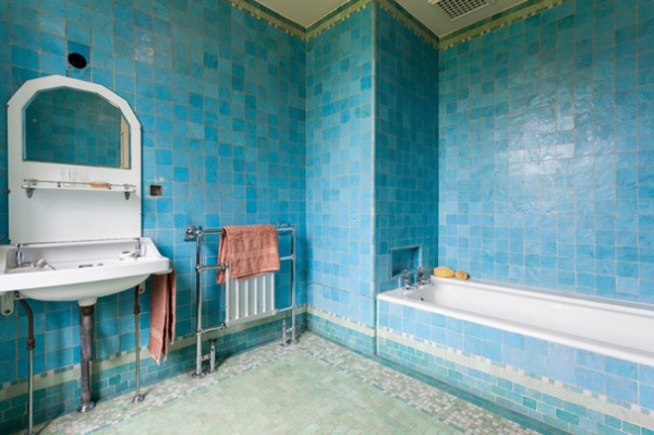 Victorian Bathroom by Chris Snook