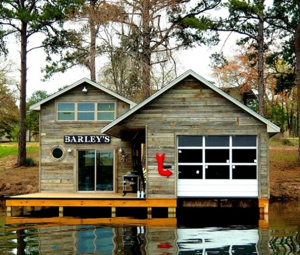 Houzz Tour: Boathouse a Cozy Second Home for a Texas Couple