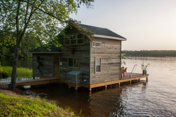 Houzz Tour: Boathouse a Cozy Second Home for a Texas Couple