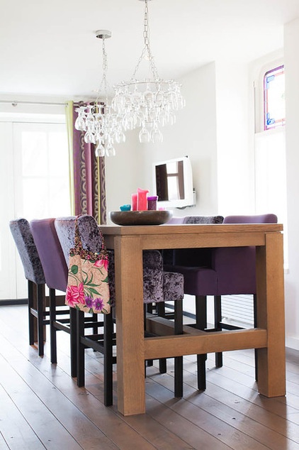 Contemporary Dining Room by Louise de Miranda