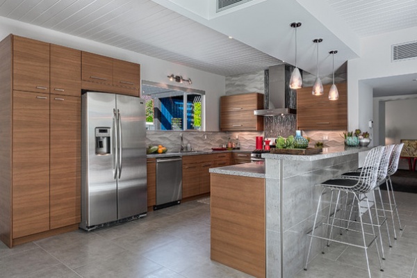 Midcentury Kitchen by H3K Design