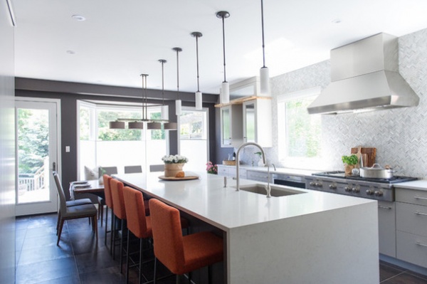 Kitchen of the Week: Function and Flow Come First