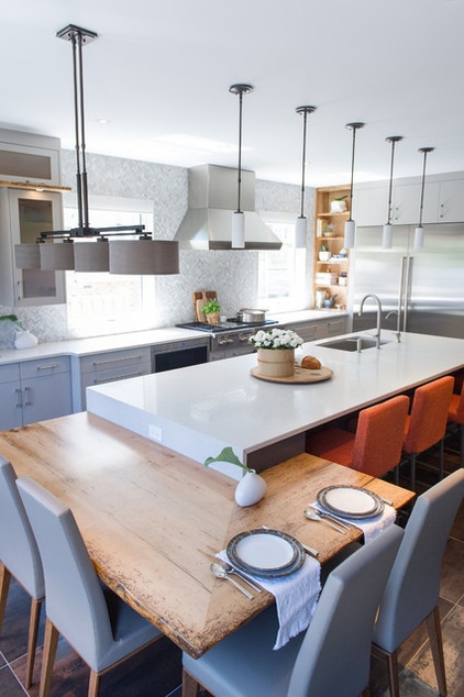 Contemporary Kitchen by LemonTree & Co. Interiors