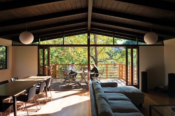 Contemporary Dining Room by Strachan Group Architects