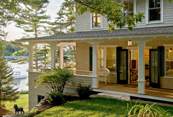 Beach Style Porch by Whitten Architects